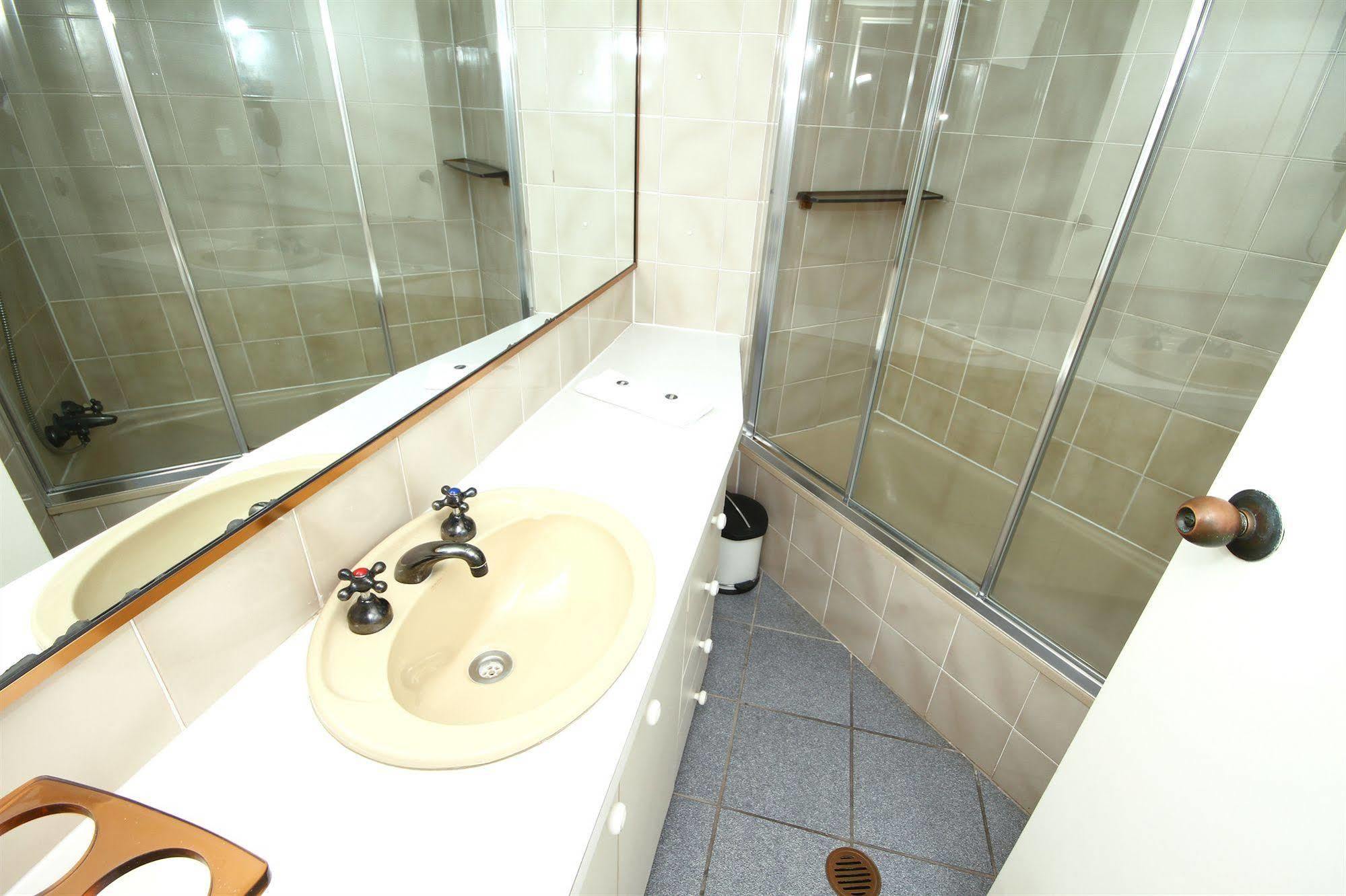 แซนไซเมียวบีชฟร้อนท์อพาร์ทเม้น Aparthotel โกลด์โคสต์ ภายนอก รูปภาพ